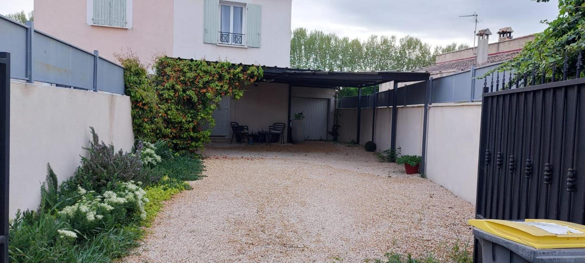 Maison Entiere Villa Redessan